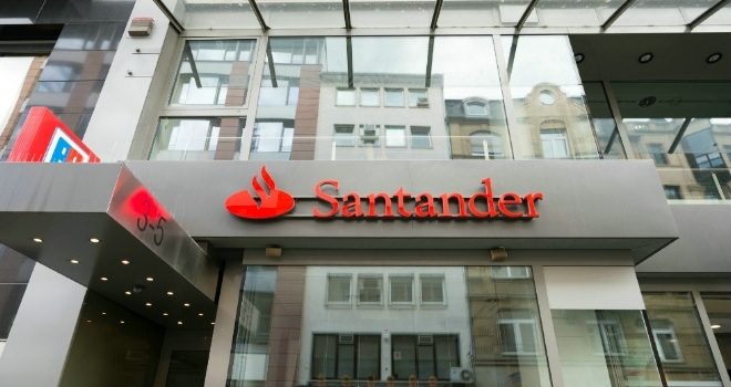 Santander cuts BTL rates and launches low-LTV range